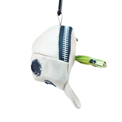 Snapback Walk Pouch